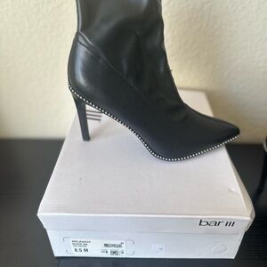 Bar III Black Heeled Boots with Sleek Silhouette Size 8.5